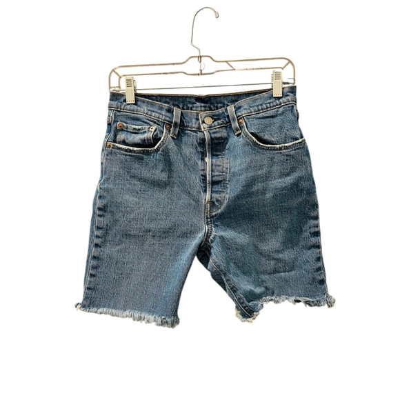 Levi Strauss 501 Cut Off Denim Jean Button Fly Shorts Size 28 Waist Med Wash - Picture 1 of 7